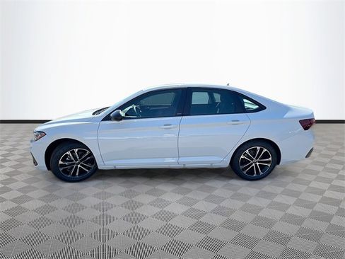 New 2025 Volkswagen Jetta Sport image 4