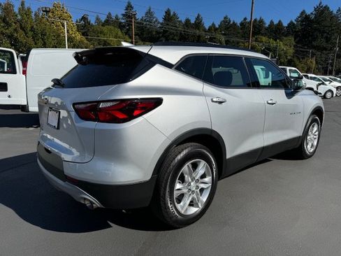 Used 2020 Chevrolet Blazer LT FWD image 5