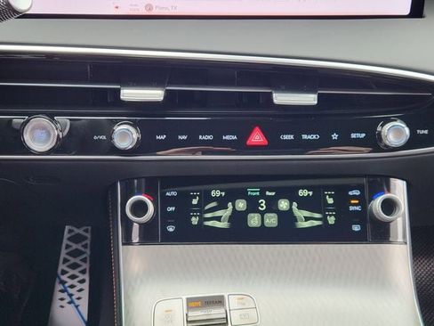 New 2026 Genesis GV70 2.5T Sport Prestige AWD/4WD image 15