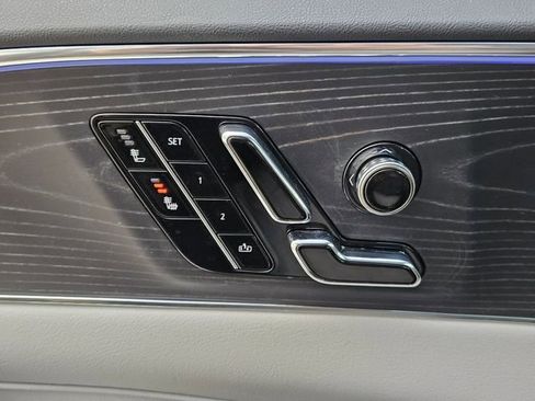 Certified 2024 Cadillac Lyriq Luxury image 26