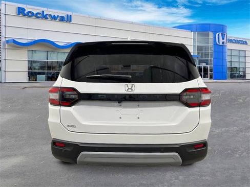 New 2025 Honda Pilot EX-L image 4