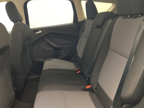 Used 2018 Ford Escape SE FWD image 18