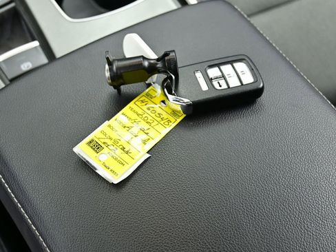 Used 2021 Honda Accord Sport image 10