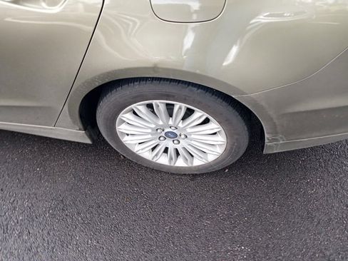 Used 2013 Ford Fusion SE image 14