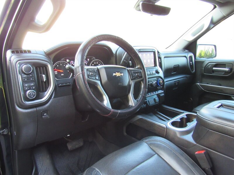 Used 2019 Chevrolet Silverado 1500 LTZ w/ LTZ Premium Package AWD/4WD image 14