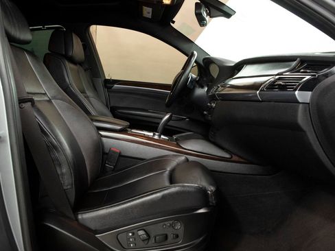 Used 2014 BMW X6 xDrive35i image 18