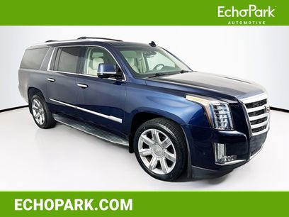 Used 2017 Cadillac Escalade ESV Luxury