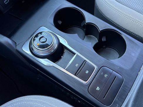 Used 2020 Ford Escape S image 26