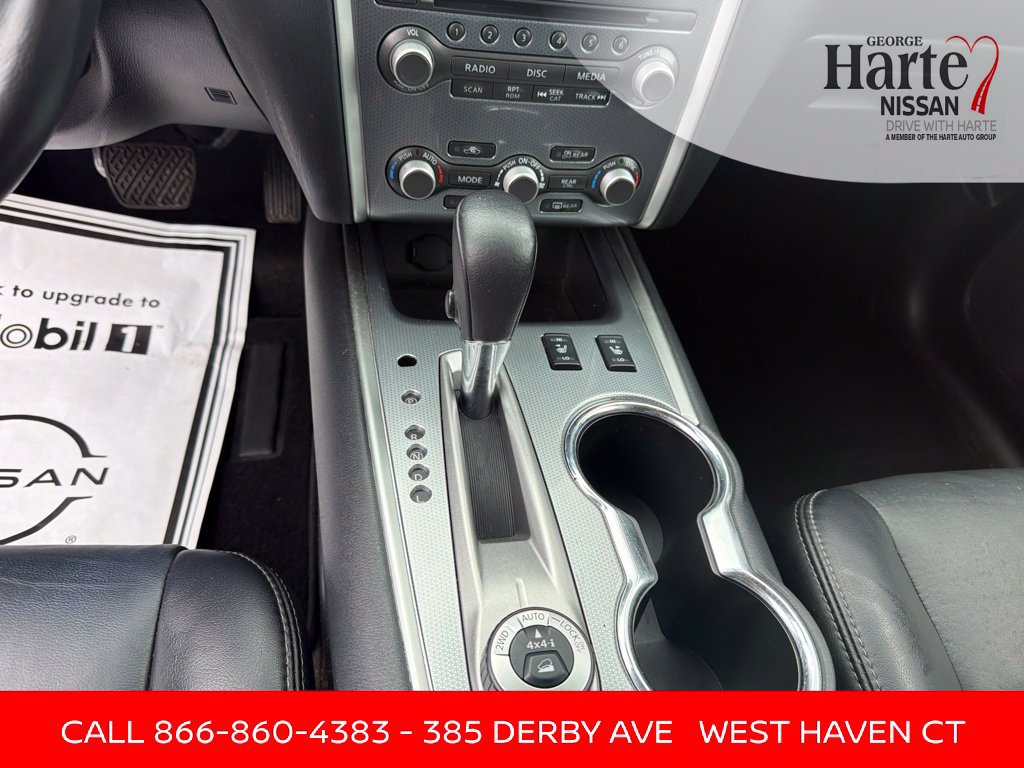 Used 2020 Nissan Pathfinder SL AWD/4WD image 14