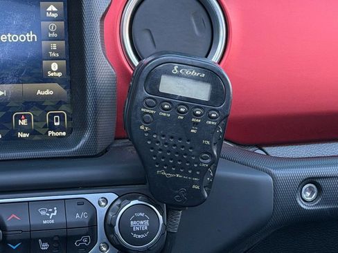 Used 2018 Jeep Wrangler Unlimited Rubicon image 53