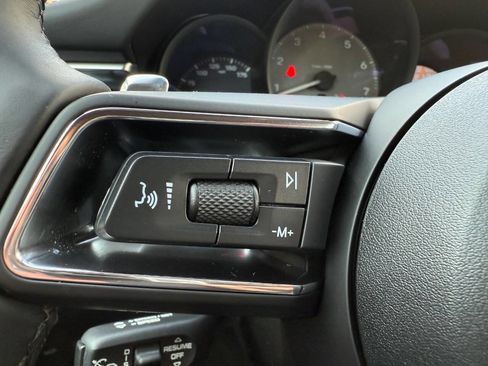 Used 2024 Porsche Macan S image 37