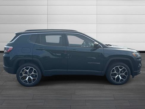 New 2026 Jeep Compass Limited AWD/4WD image 3