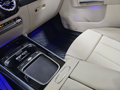 New 2026 Mercedes-Benz GLA 250 4MATIC image 26