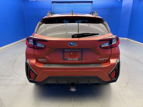 Used 2024 Subaru Crosstrek 2.0i Premium AWD/4WD image 6
