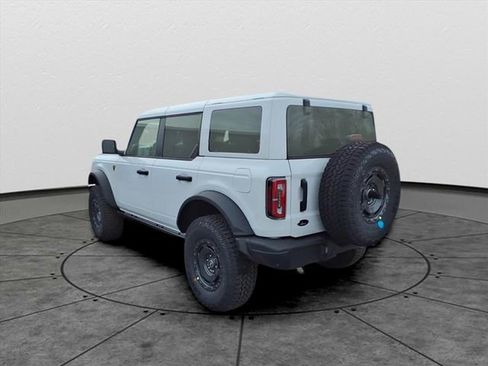 New 2025 Ford Bronco Badlands image 4