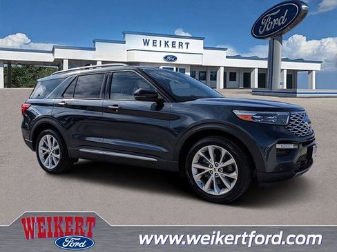 Certified 2023 Ford Explorer Platinum w/ Technology Package image 1