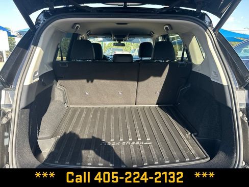 Used 2025 Nissan Rogue SV AWD/4WD image 27