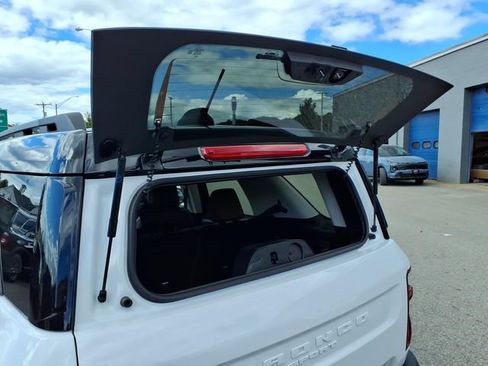 Used 2025 Ford Bronco Sport Outer Banks w/ Outer Banks Tech Package+ AWD/4WD image 14