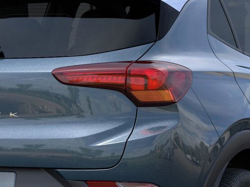 New 2026 Buick Encore GX Preferred image 11