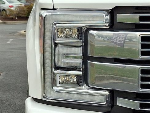 Used 2019 Ford F350 Platinum w/ Platinum Ultimate Package image 9