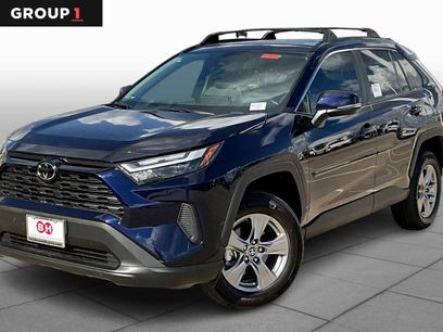 New 2025 Toyota RAV4 XLE w/ Convenience Package