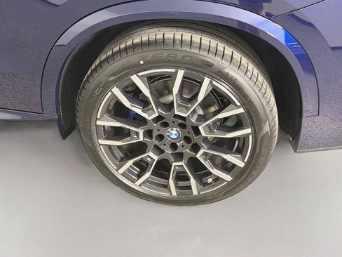 New 2026 BMW X5 xDrive40i w/ M Sport Package AWD/4WD image 33