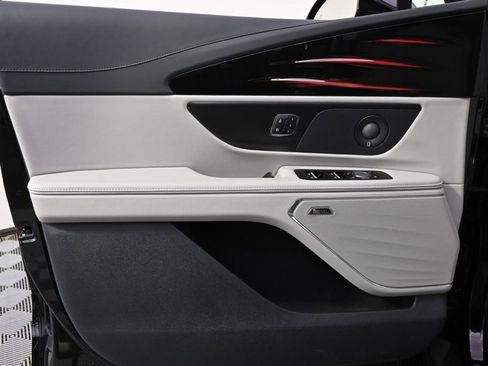 New 2026 Lincoln Nautilus Premier w/ Equipment Group 102A image 21