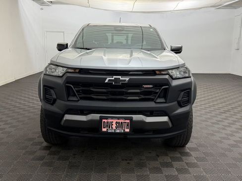 Used 2024 Chevrolet Colorado Trail Boss w/ Advanced Trailering Package AWD/4WD image 6