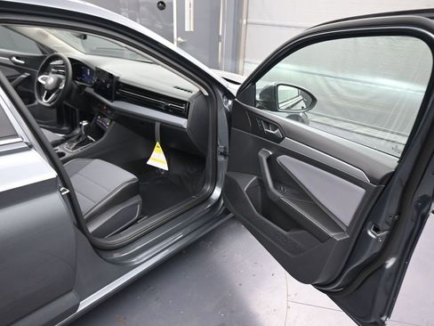 New 2026 Volkswagen Jetta SE image 42