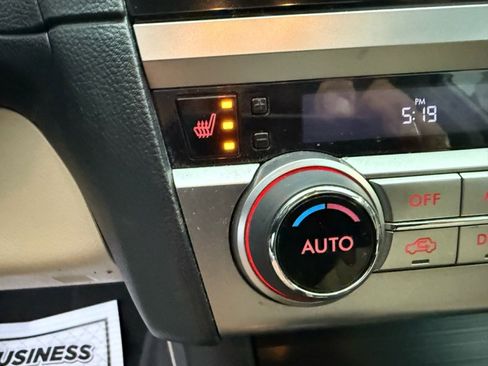 Used 2015 Subaru Legacy 2.5i Limited image 34