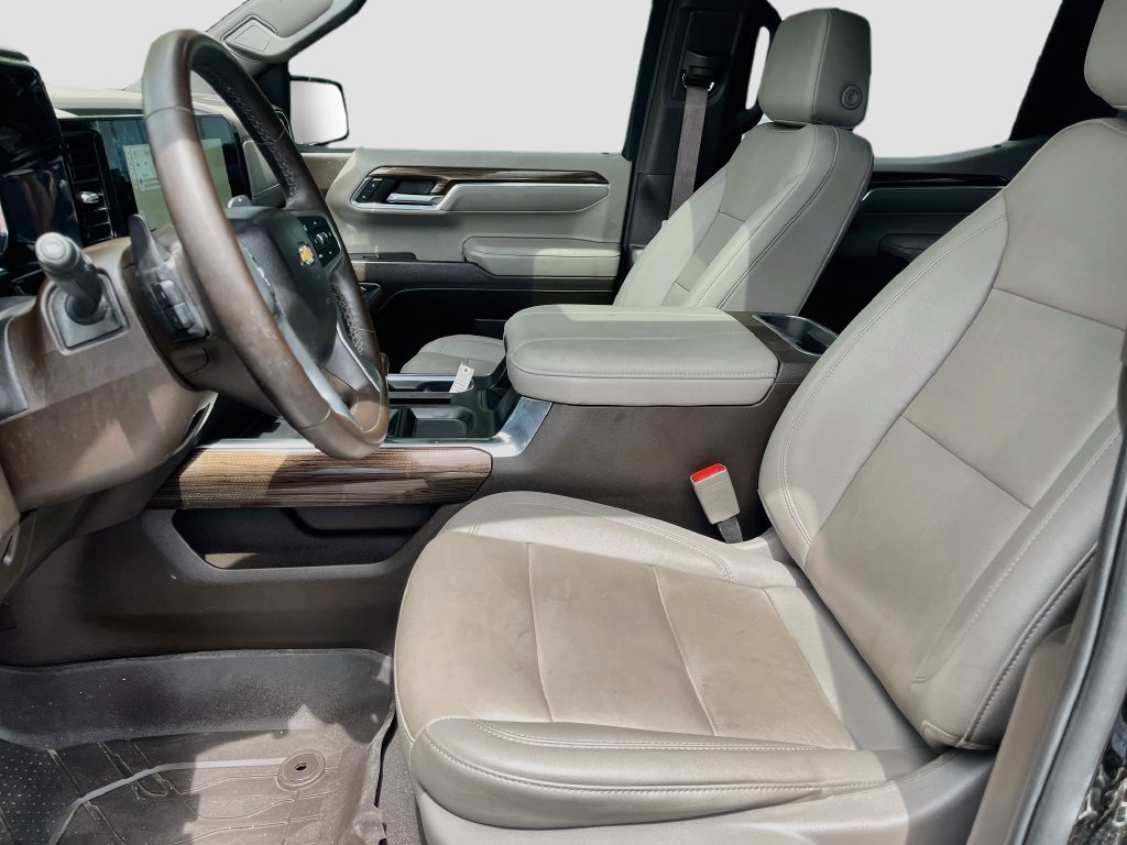 Used 2024 Chevrolet Silverado 1500 RST w/ Convenience Package II AWD/4WD image 22