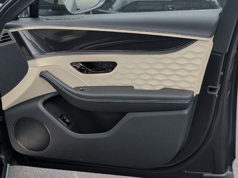 New 2026 Bentley Flying Spur Plug-In Hybrid AWD/4WD image 43
