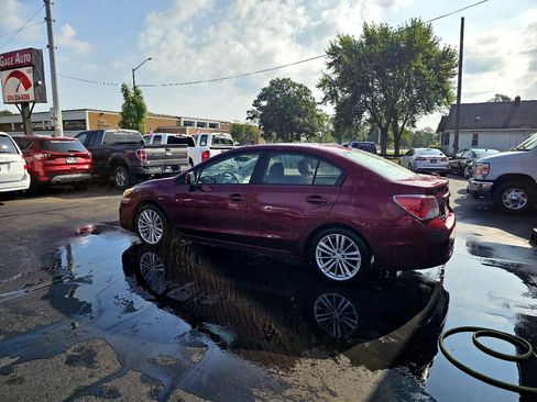 Used 2013 Subaru Impreza 2.0i Premium w/ Alloy Wheel Pkg + Moonroof image 7