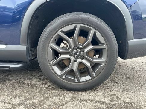 Used 2024 Honda Pilot Elite image 9