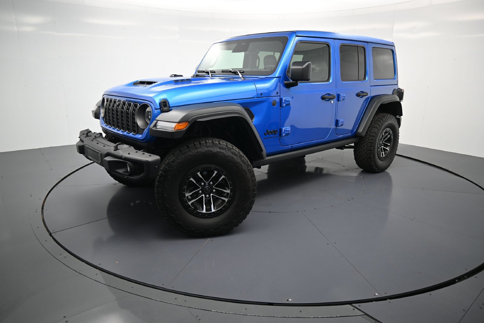 Used 2026 Jeep Wrangler Unlimited Rubicon 392 w/ Quick Order Package 27X Moab AWD/4WD image 1