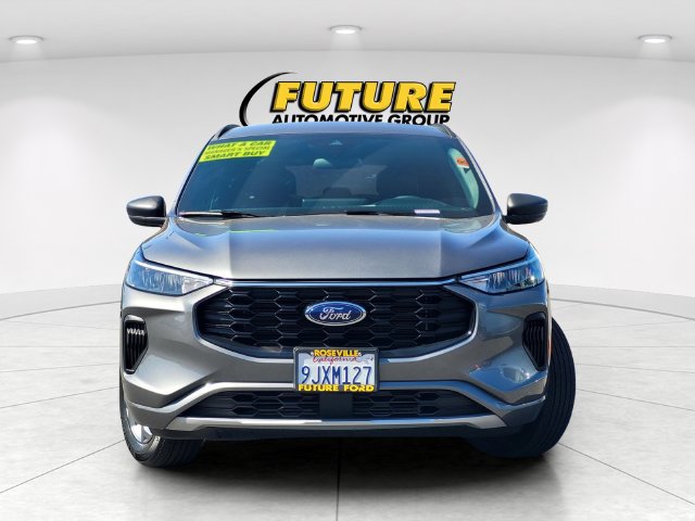 Certified 2023 Ford Escape ST-Line w/ Tech Pack #1 AWD/4WD image 2