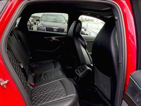 Used 2018 Audi S4 Premium Plus w/ Navigation Package image 18