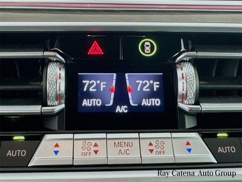 Used 2023 BMW X5 xDrive40i w/ Premium Package image 16