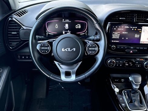 Certified 2023 Kia Soul EX image 11