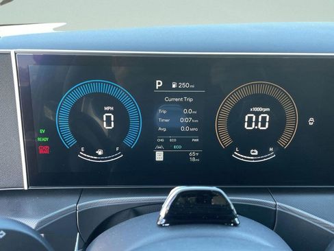 New 2026 Hyundai Santa Fe SEL FWD image 37