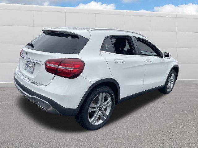 Used 2019 Mercedes-Benz GLA 250 w/ Convenience Package image 11
