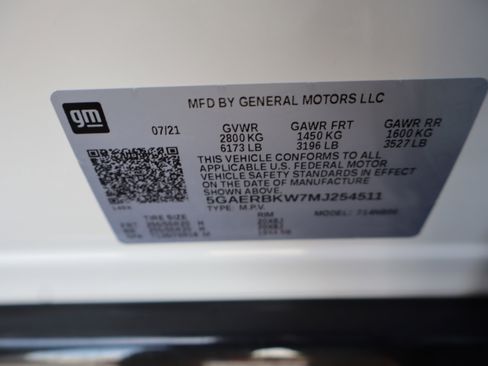 Used 2021 Buick Enclave Essence w/ Sport Touring Edition FWD image 44