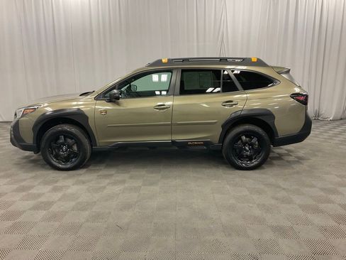 Used 2022 Subaru Outback Wilderness image 8
