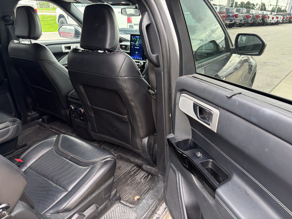 Used 2023 Ford Explorer ST w/ Equipment Group 401A AWD/4WD image 18
