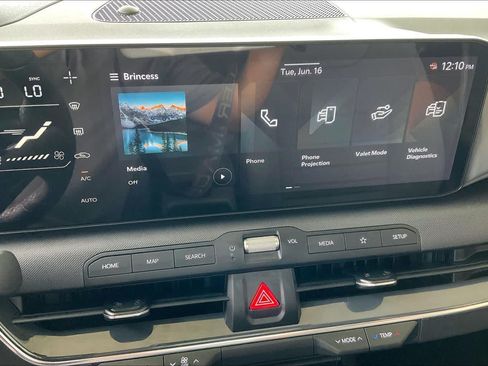 Used 2025 Kia K4 EX FWD image 31