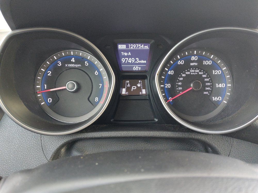 Used 2016 Hyundai Elantra GT FWD image 23