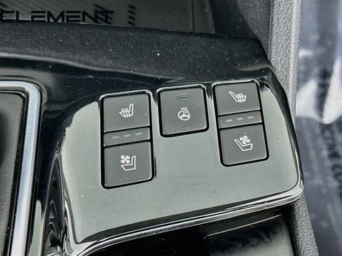 Used 2025 Kia Sportage SX AWD/4WD image 23