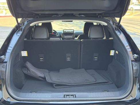 Used 2022 Ford Mustang Mach-E Select image 28