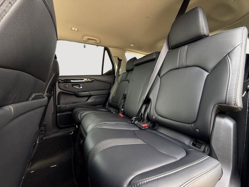 Used 2025 Honda Pilot EX-L image 27