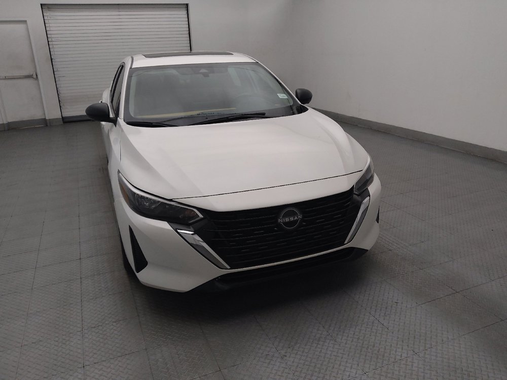 Used 2024 Nissan Sentra SV w/ SV Premium Package FWD image 14